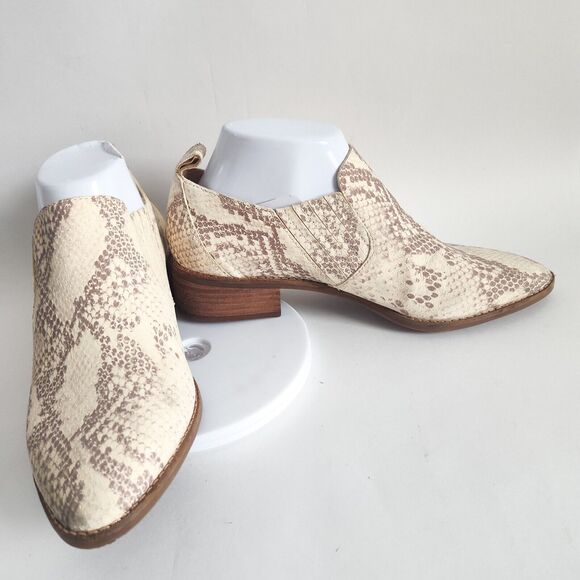 Lucky Brand Snakeskin Leather Flat Loafers 7.5 / 38 Pointy Toe Slip On Western - Picture 3 of 8